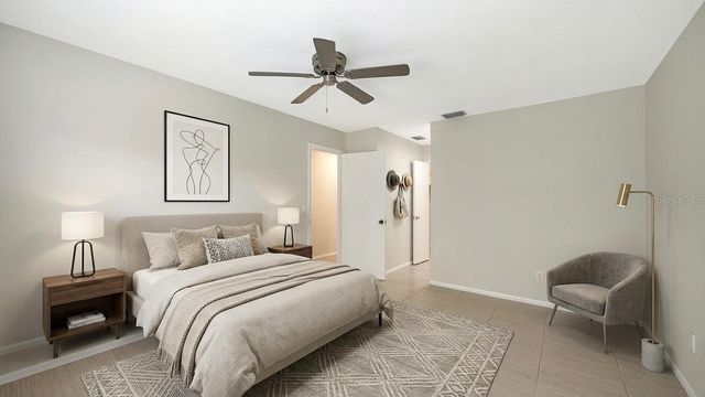 2121 PUEBLO CIRCLE V6, Sarasota, FL 34231