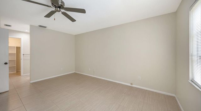 2121 PUEBLO CIRCLE V6, Sarasota, FL 34231
