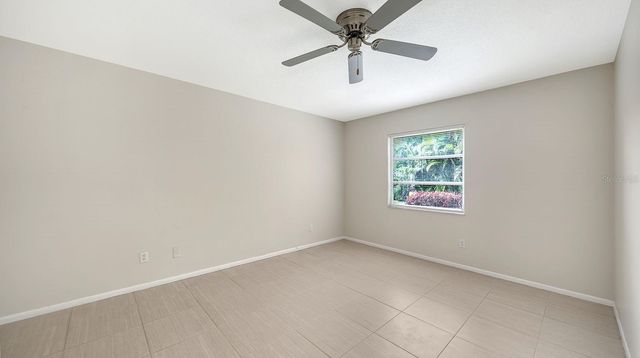 2121 PUEBLO CIRCLE V6, Sarasota, FL 34231