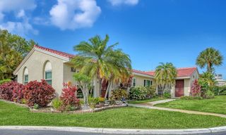 2121 PUEBLO CIRCLE V6, Sarasota, FL 34231