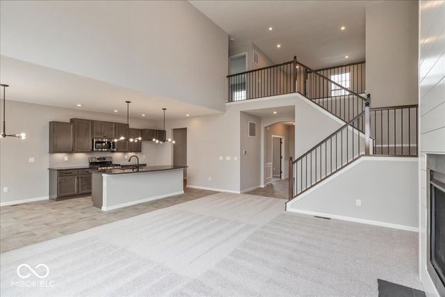 7168 Bayview Run, Mccordsville, IN 46055