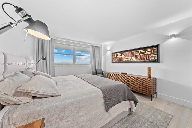 177 Ocean Lane Dr 812, Key Biscayne, FL 33149