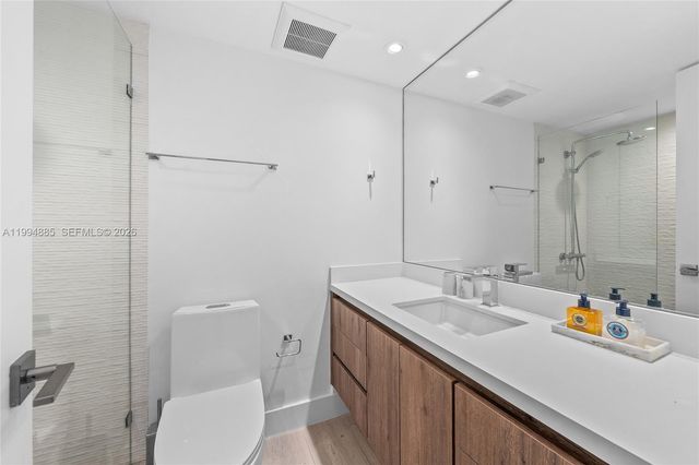 177 Ocean Lane Dr 812, Key Biscayne, FL 33149