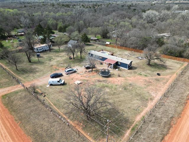 11601 N Woodcrest Drive, Guthrie, OK 73044