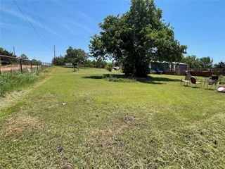 11601 N Woodcrest Drive, Guthrie, OK 73044