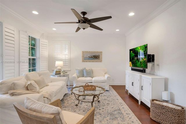 119 Edenberry Avenue, Jupiter, FL 33458