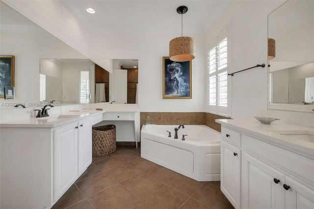 119 Edenberry Avenue, Jupiter, FL 33458