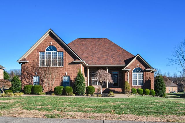 219 Amana Dr, Lebanon, TN 37087