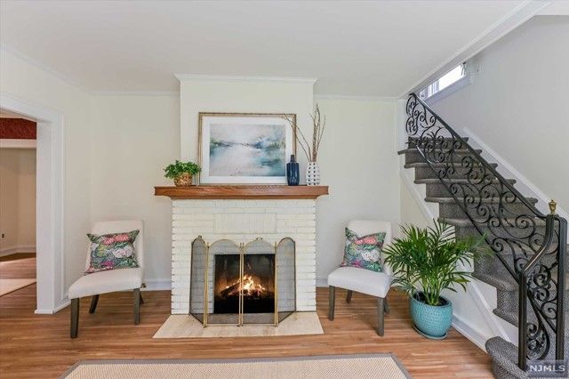 144 Sunset Avenue, Verona, NJ 07044