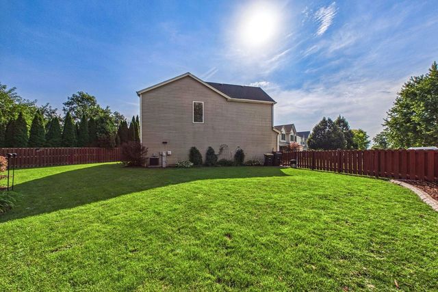 1306 Kathleen Court, Antioch, IL 60002