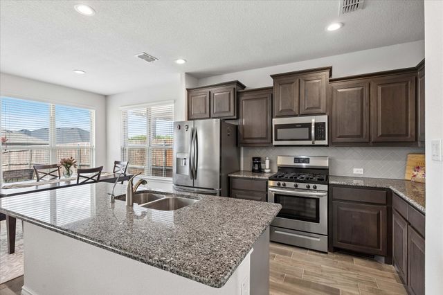 1112 Bowlus Drive, Fort Worth, TX 76177