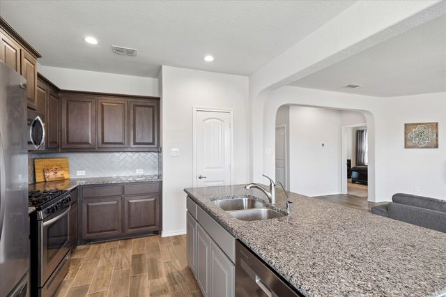 1112 Bowlus Drive, Fort Worth, TX 76177