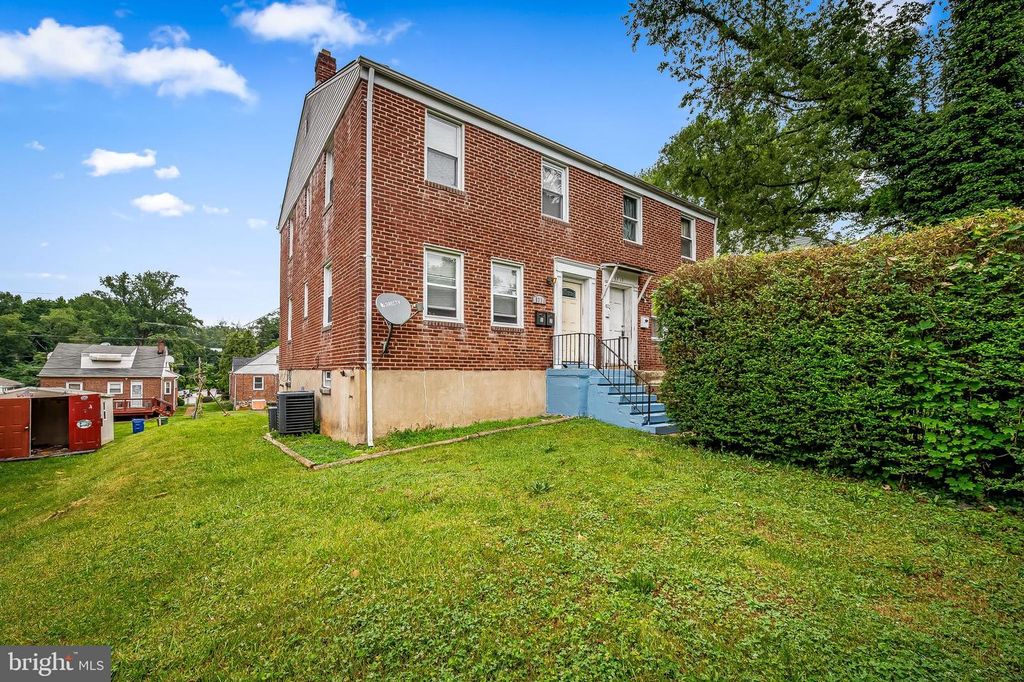 5715 SIMMONDS AVE, Baltimore, MD 21215