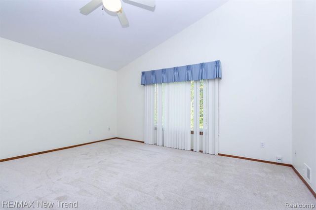 29583 Sierra Pointe Circle, Farmington Hills, MI 48331
