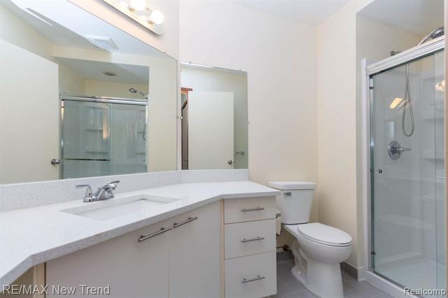 29583 Sierra Pointe Circle, Farmington Hills, MI 48331