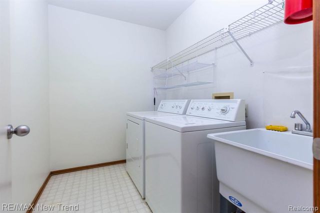 29583 Sierra Pointe Circle, Farmington Hills, MI 48331