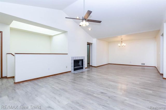 29583 Sierra Pointe Circle, Farmington Hills, MI 48331