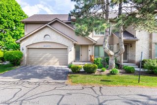 29583 Sierra Pointe Circle, Farmington Hills, MI 48331