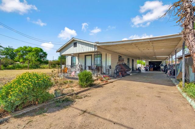 32143 Avenue 8, Madera, CA 93637