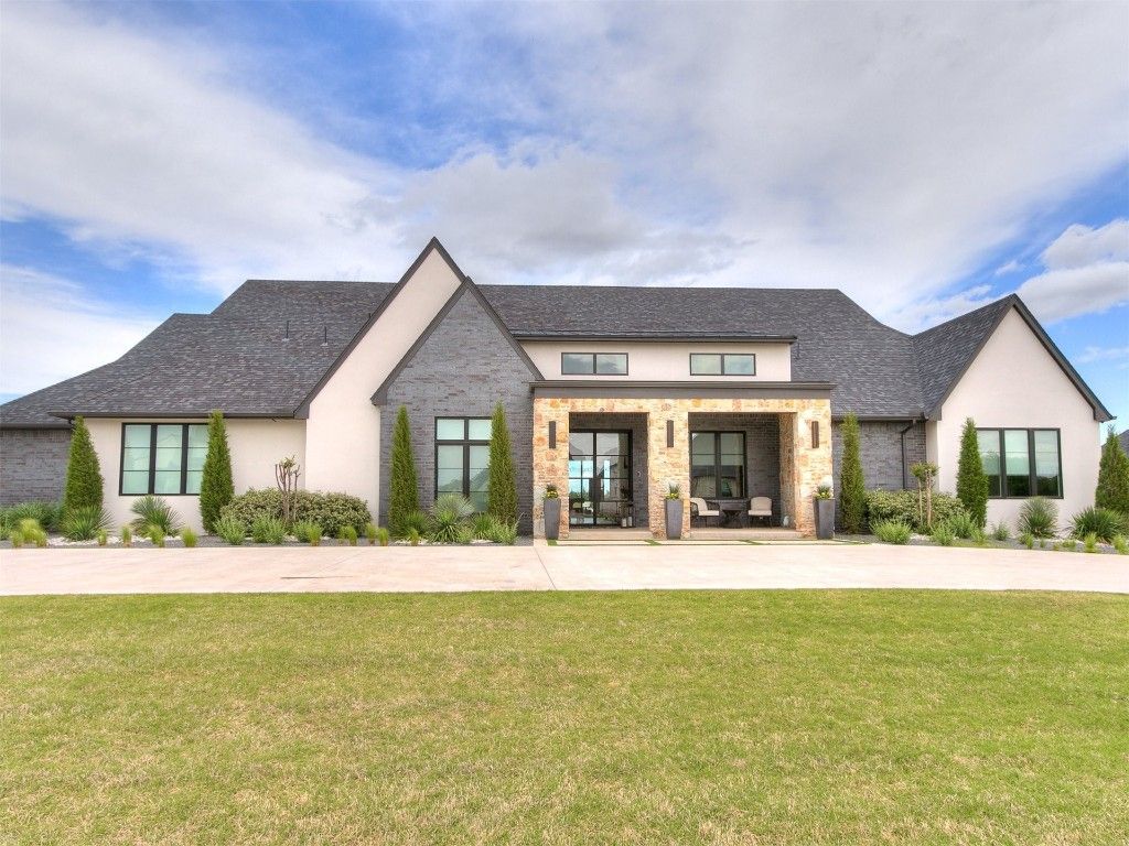 13515 NW 142nd Street, Yukon, OK 73099