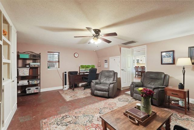 2356 E Druet Ln, Lodi, CA 95242