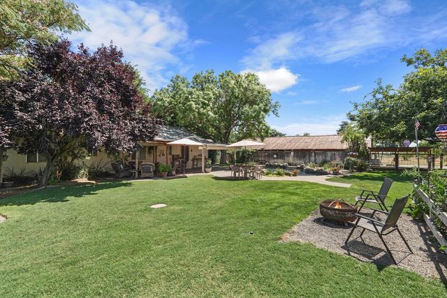 2356 E Druet Ln, Lodi, CA 95242
