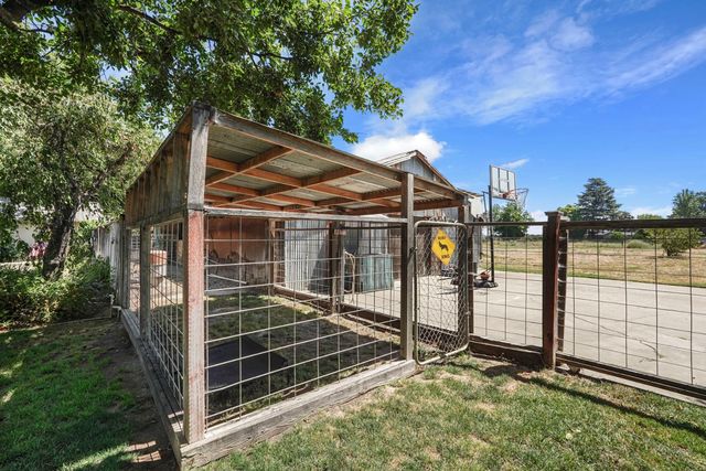 2356 E Druet Ln, Lodi, CA 95242