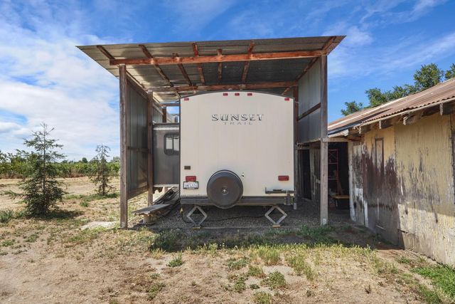 2356 E Druet Ln, Lodi, CA 95242