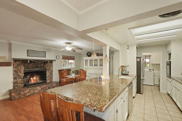 2356 E Druet Ln, Lodi, CA 95242
