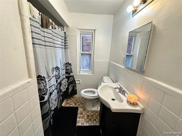 13654 Mecca Street, Detroit, MI 48227