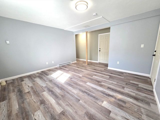 12 Green St, Stoughton, MA 02072