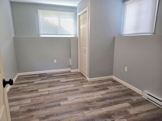 12 Green St, Stoughton, MA 02072
