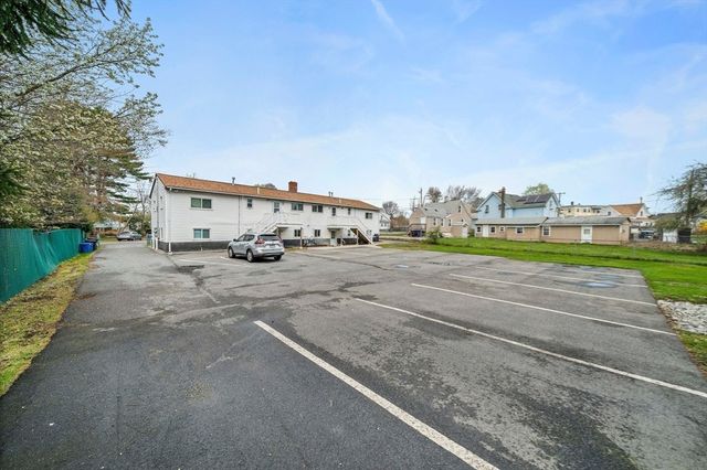 12 Green St, Stoughton, MA 02072