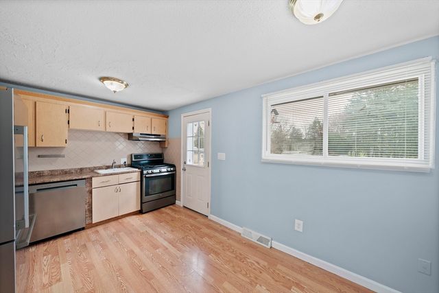 12 Green St, Stoughton, MA 02072