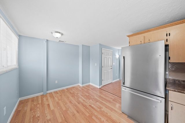 12 Green St, Stoughton, MA 02072