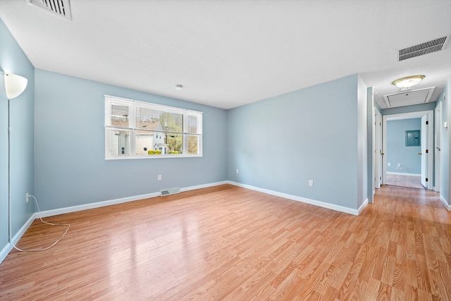12 Green St, Stoughton, MA 02072