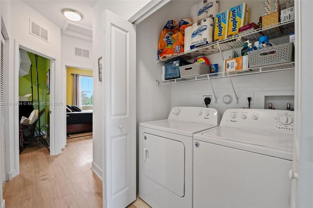 4501 NW 48th Ter, Tamarac, FL 33319