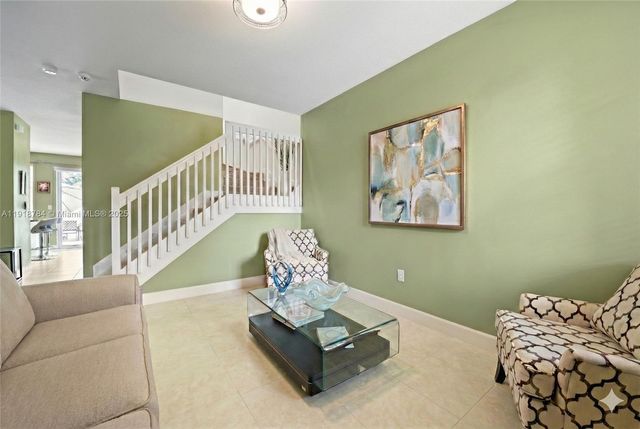 4501 NW 48th Ter, Tamarac, FL 33319