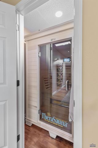 605 ENCHANTED PINES DR, Rapid City, SD 57701