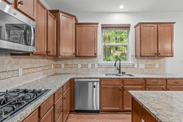 900 Bay Bouquet Lane, Apex, NC 27523