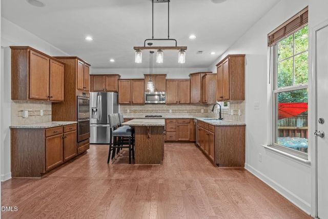 900 Bay Bouquet Lane, Apex, NC 27523