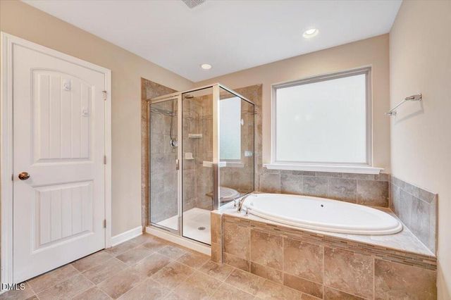 900 Bay Bouquet Lane, Apex, NC 27523