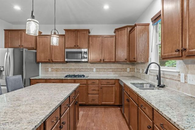 900 Bay Bouquet Lane, Apex, NC 27523