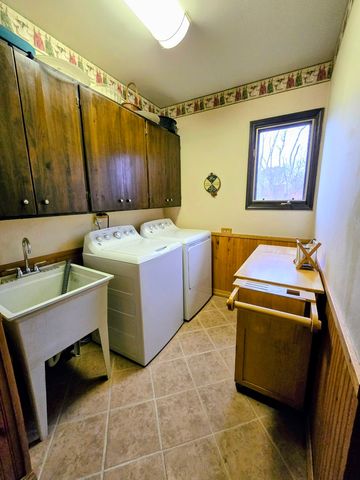 24656 S Willow Brook Trail, Crete, IL 60417