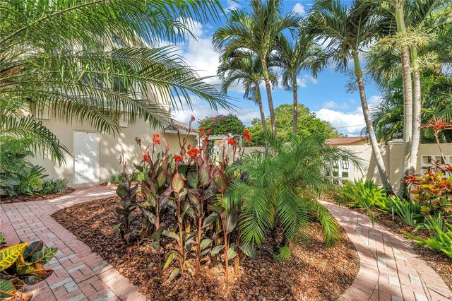 2269 KENT DRIVE, Largo, FL 33774