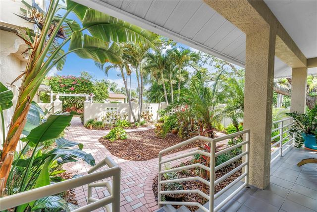 2269 KENT DRIVE, Largo, FL 33774