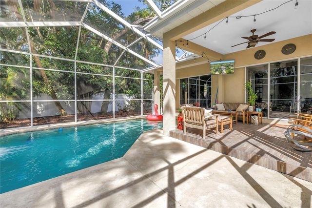 2269 KENT DRIVE, Largo, FL 33774