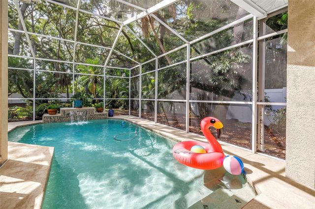 2269 KENT DRIVE, Largo, FL 33774