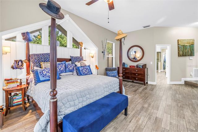 2269 KENT DRIVE, Largo, FL 33774
