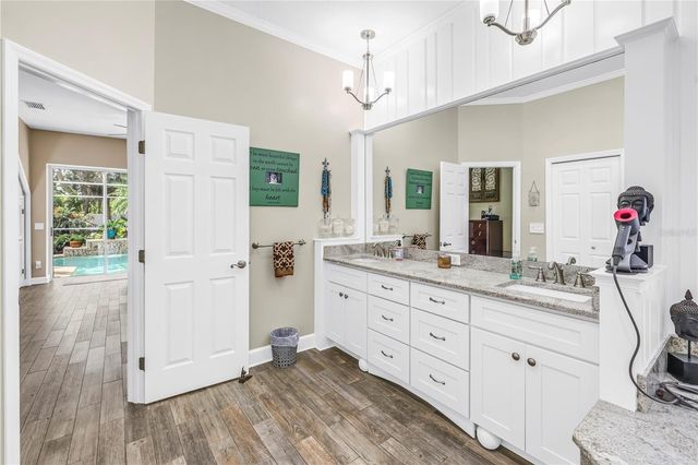 2269 KENT DRIVE, Largo, FL 33774